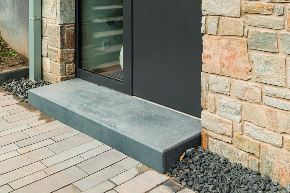 Wejście do domu z platformą