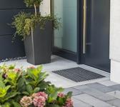 [Translate to Polski:] Eingang mit Betonboden