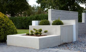 Donice betonowe o różnych wysokościach