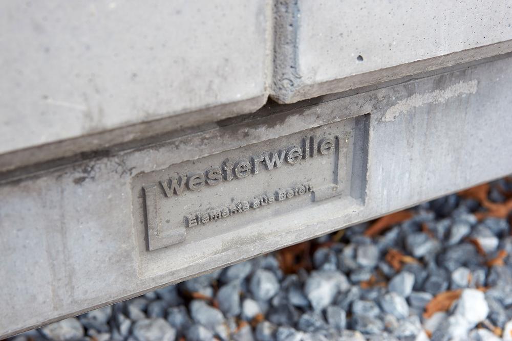 Szczegóły podstawy nogi z oznakowaniem